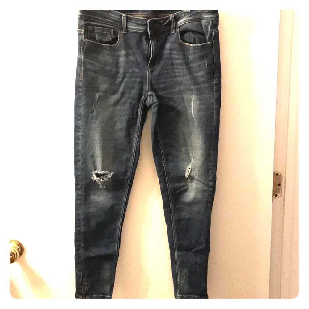 Lightly worn Zara Jeans